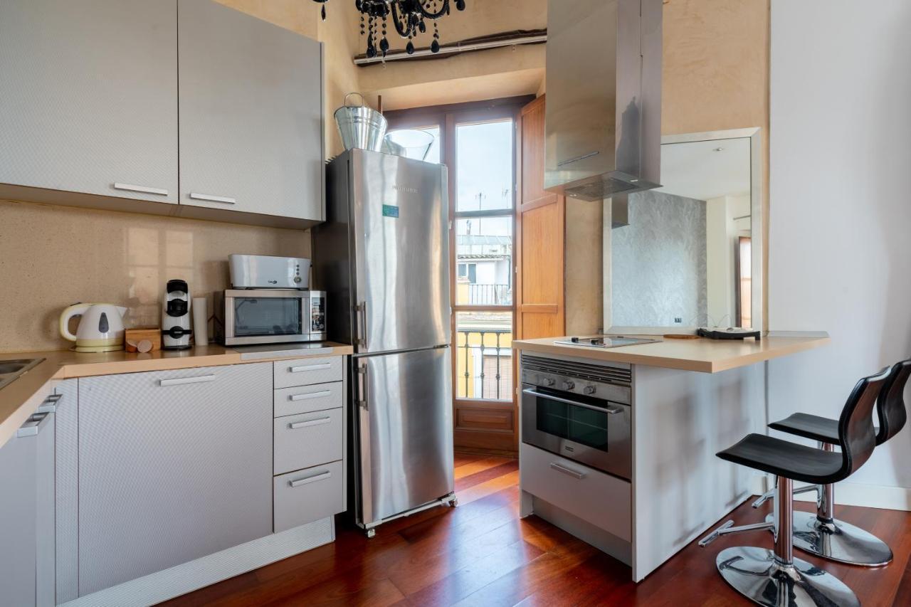 Cathedral Apartment, Upper Floor Apartment Sevilla Dış mekan fotoğraf