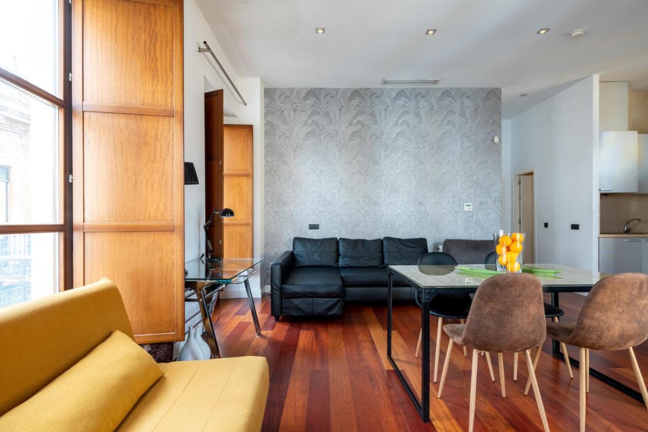 Cathedral Apartment, Upper Floor Apartment Sevilla Dış mekan fotoğraf