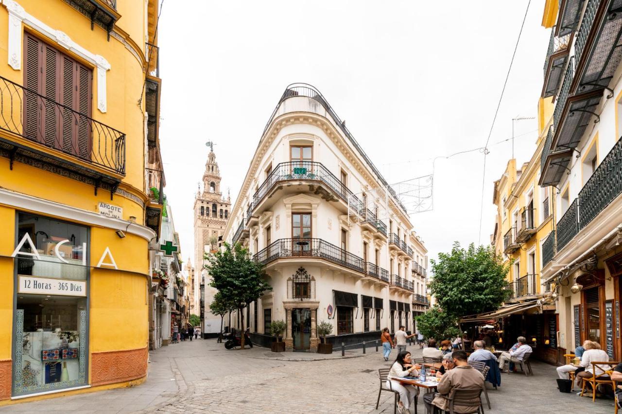 Cathedral Apartment, Upper Floor Apartment Sevilla Dış mekan fotoğraf