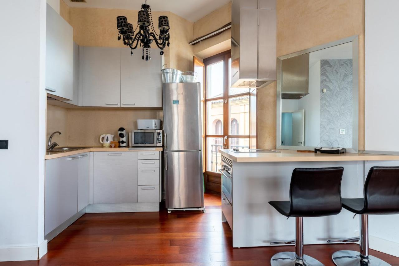 Cathedral Apartment, Upper Floor Apartment Sevilla Dış mekan fotoğraf